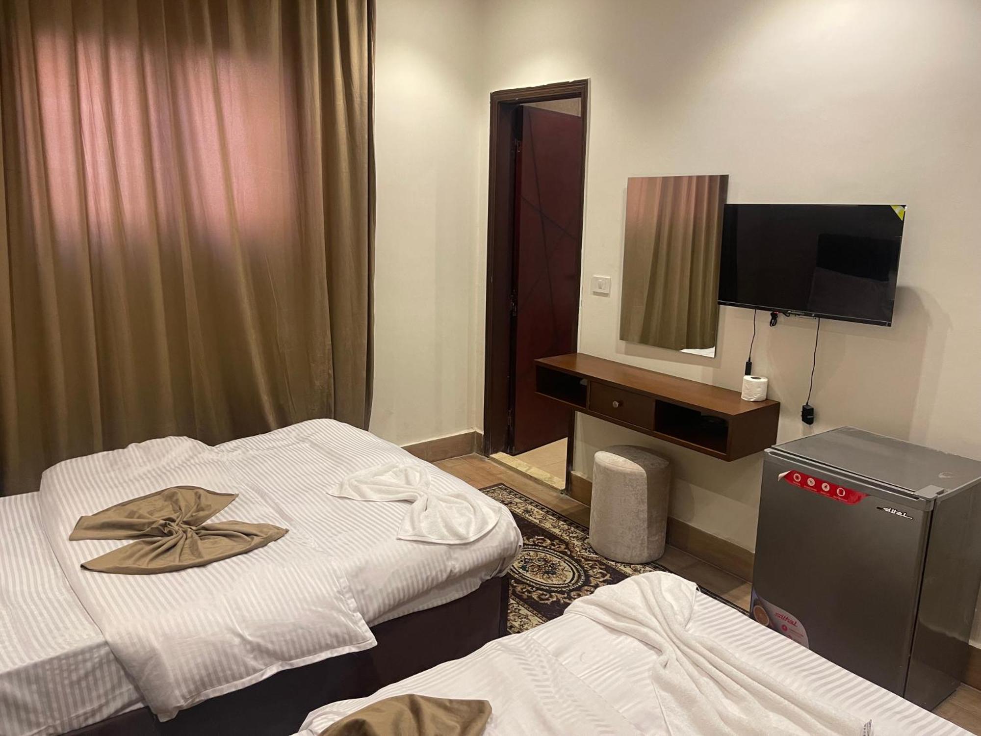 Motel 5 Square Il Cairo